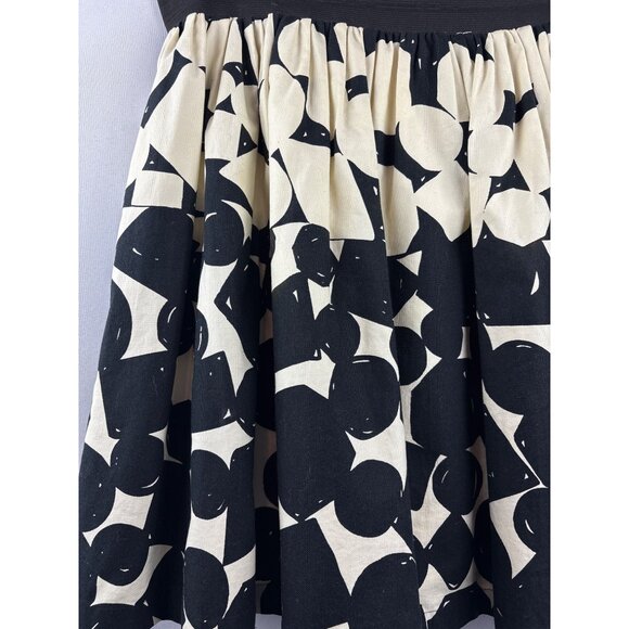 Women’s We Love Vera Size 8 Black & White Patterned Skirt. - Picture 2 of 6